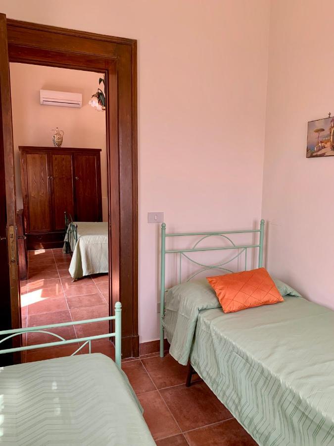 B&B Villa Vittoria Giardini-Naxos Kültér fotó