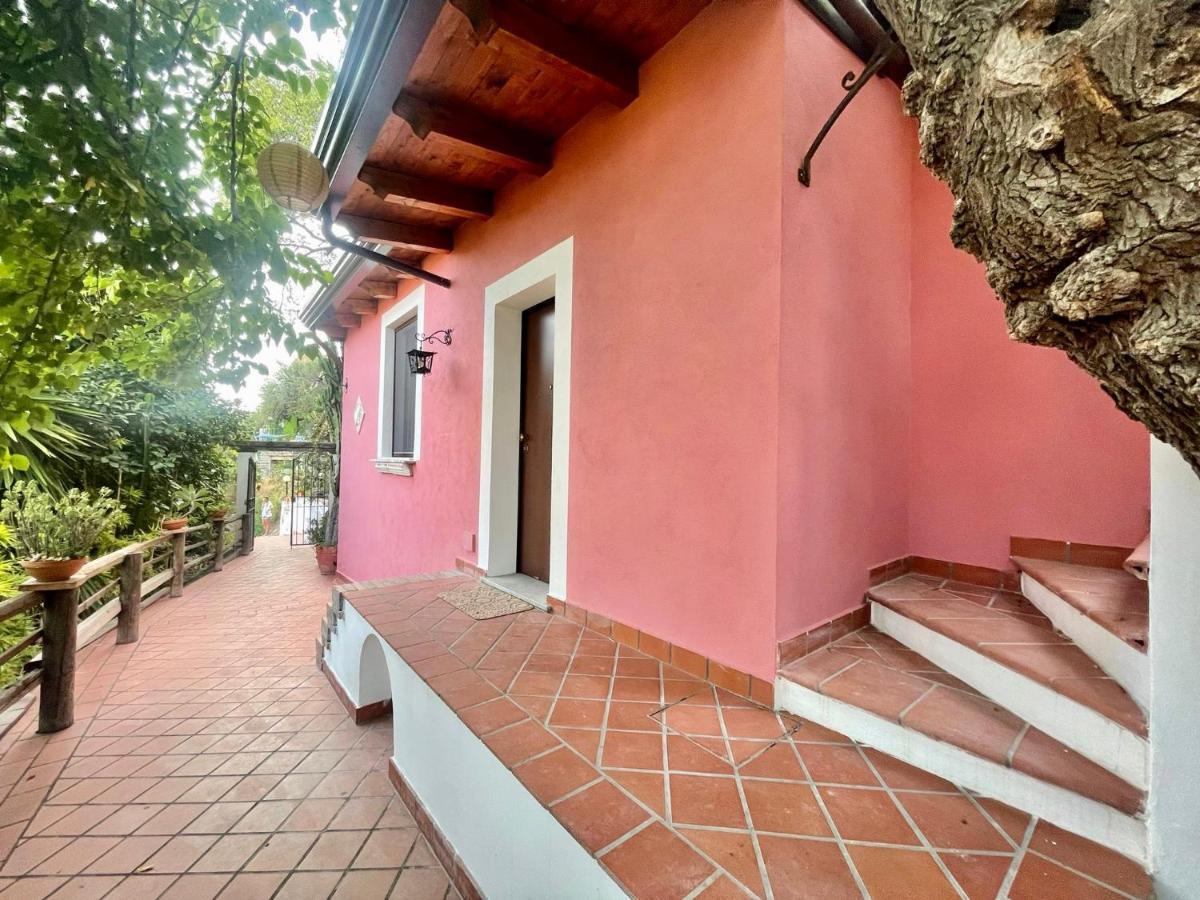 B&B Villa Vittoria Giardini-Naxos Kültér fotó